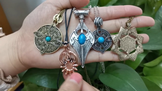 SephSmith Elder S5 Amulet of Mara Necklaces in Skyrm Romantic